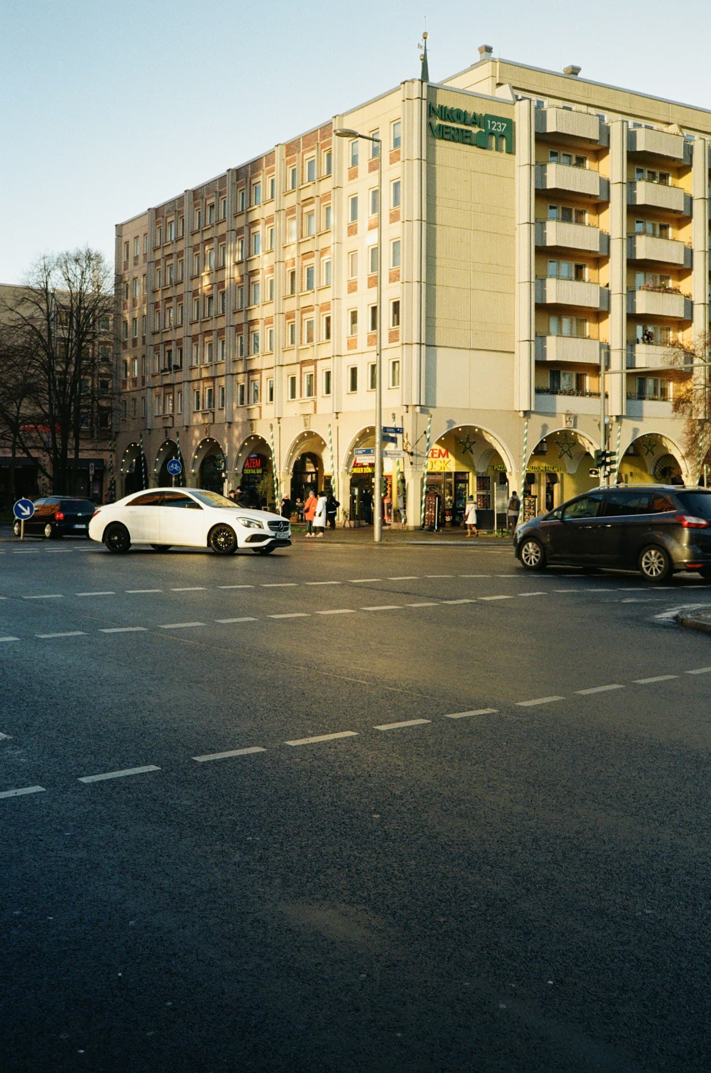 Berlin bei Nacht als Symbolbild